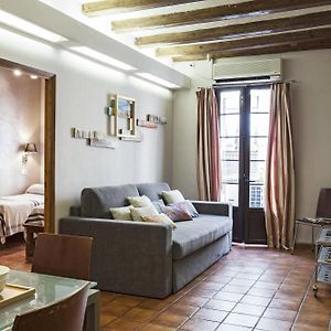 AinB Las Ramblas-Guardia Apartments